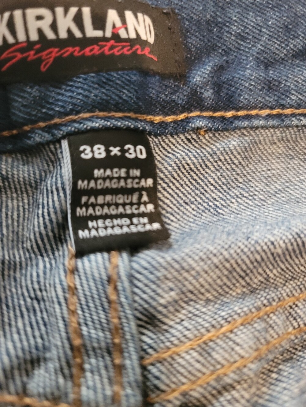 Kirkland Signature Men’s Blue Jeans - Classic Fit